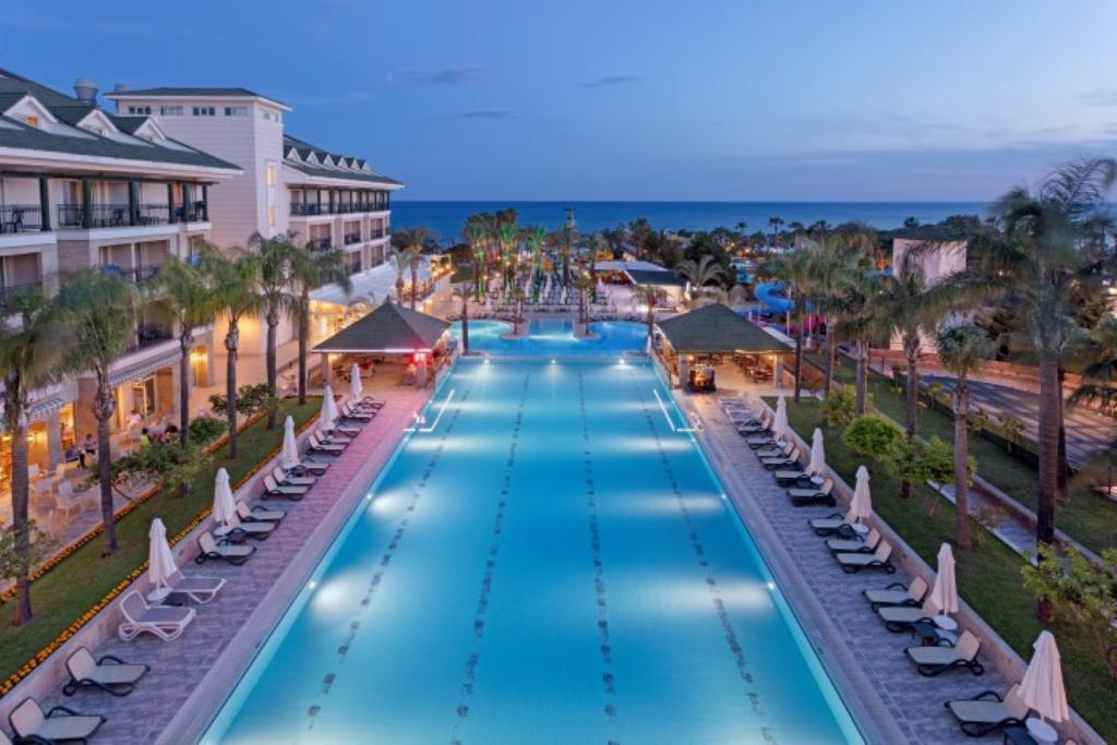Dobedan Beach Resort Comfort Ex Alva Donna
