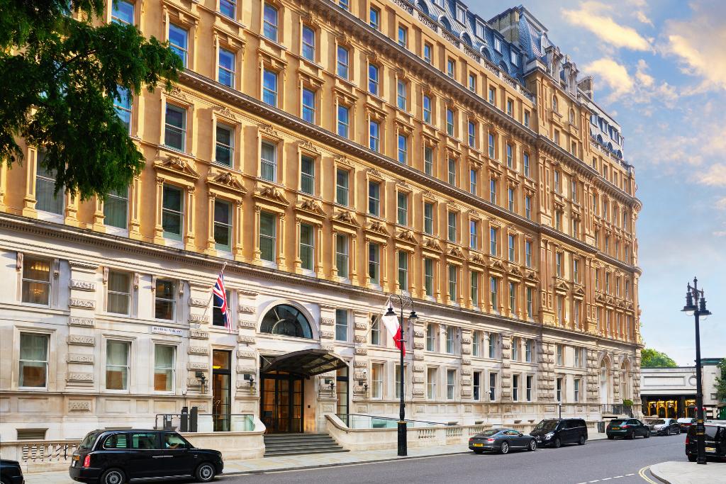 Imagem da galeria de Corinthia London