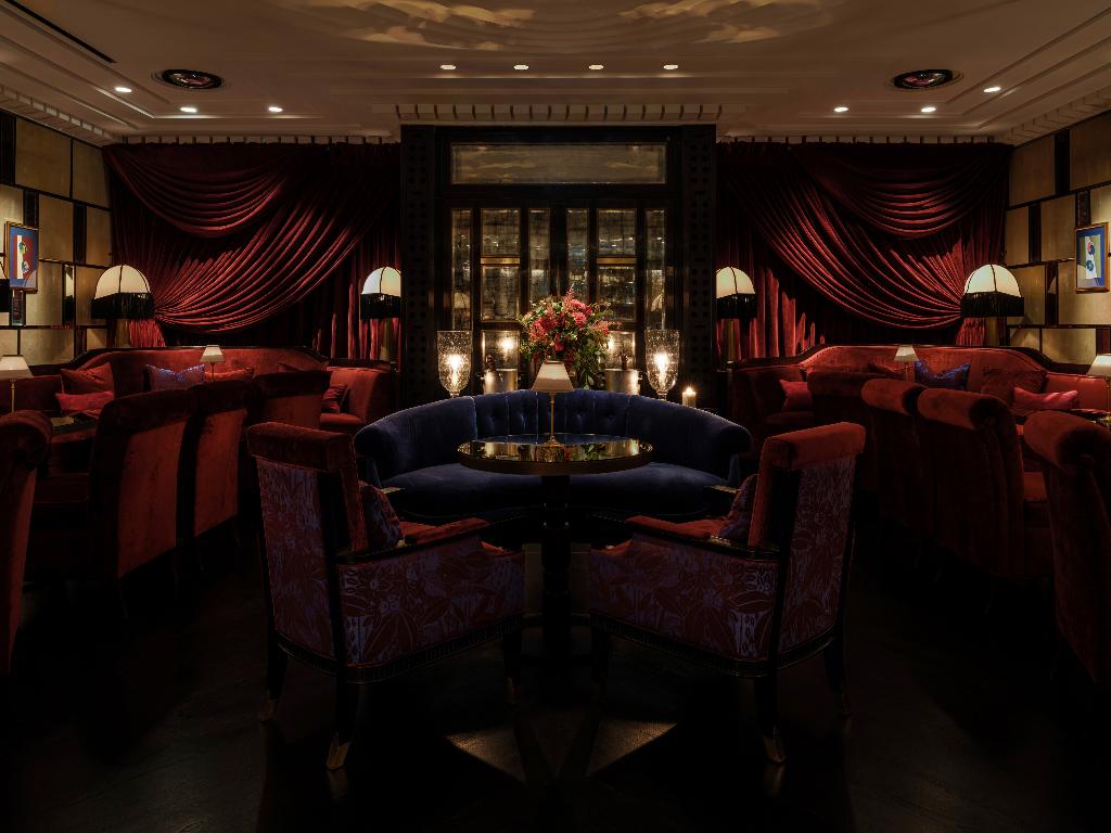 Imagem da galeria de Corinthia London