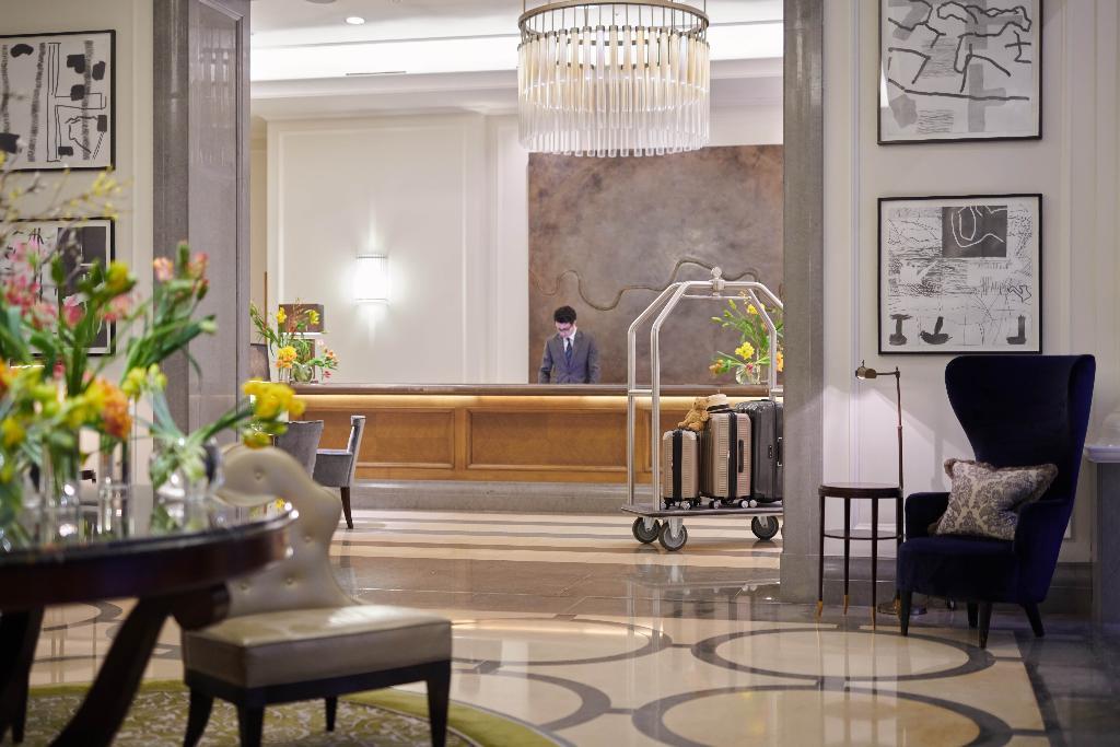 Imagem da galeria de Corinthia London