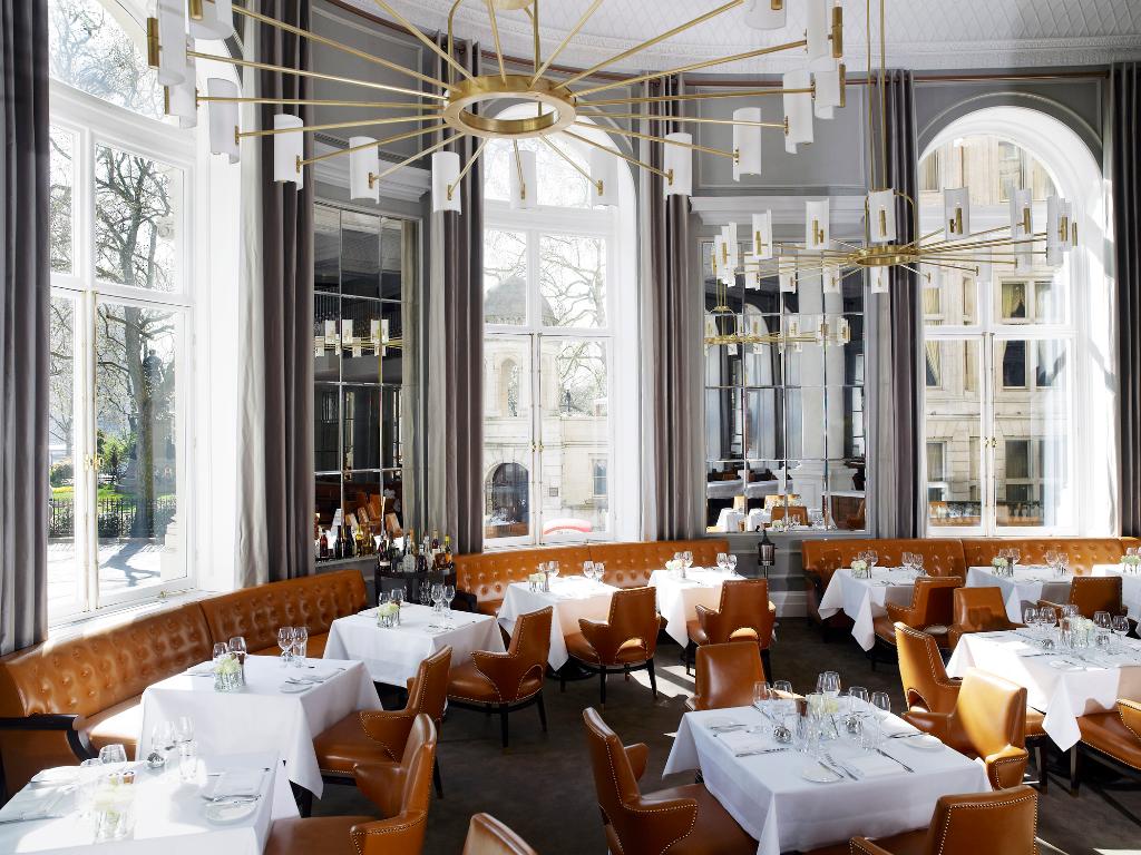 Imagem da galeria de Corinthia London