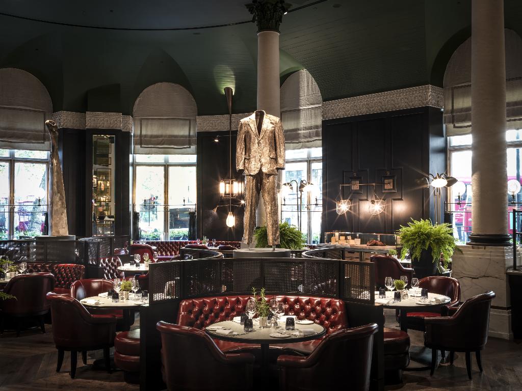 Imagem da galeria de Corinthia London