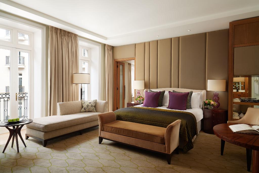 Imagem da galeria de Corinthia London
