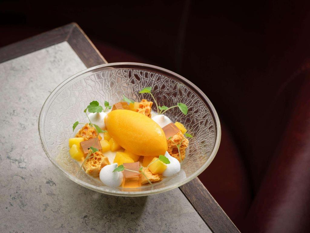Imagem da galeria de Corinthia London