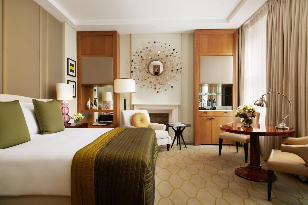 Imagem da galeria de Corinthia London