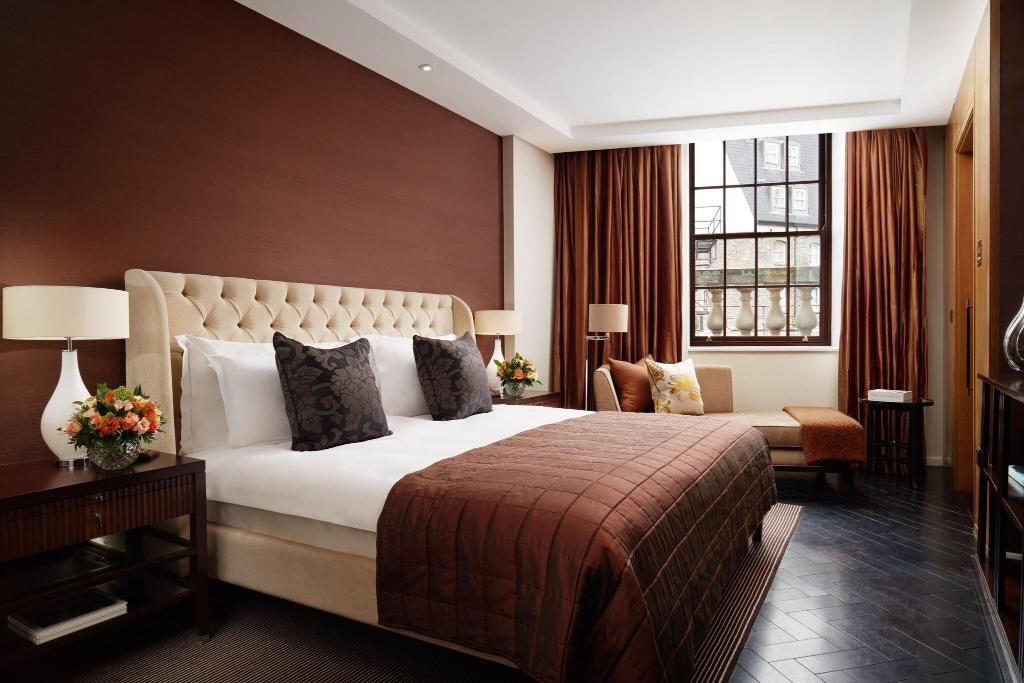 Imagem da galeria de Corinthia London