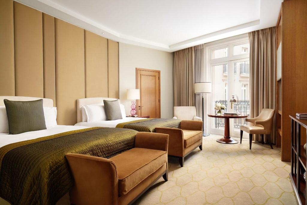 Imagem da galeria de Corinthia London