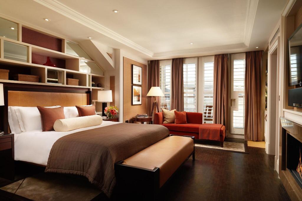 Imagem da galeria de Corinthia London