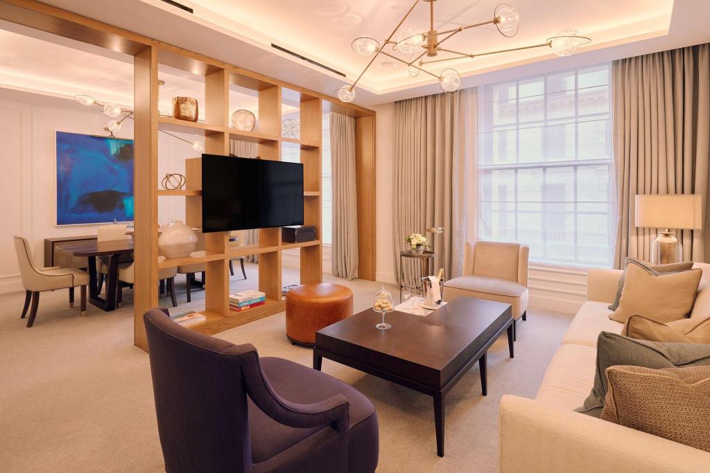 Imagem da galeria de Corinthia London
