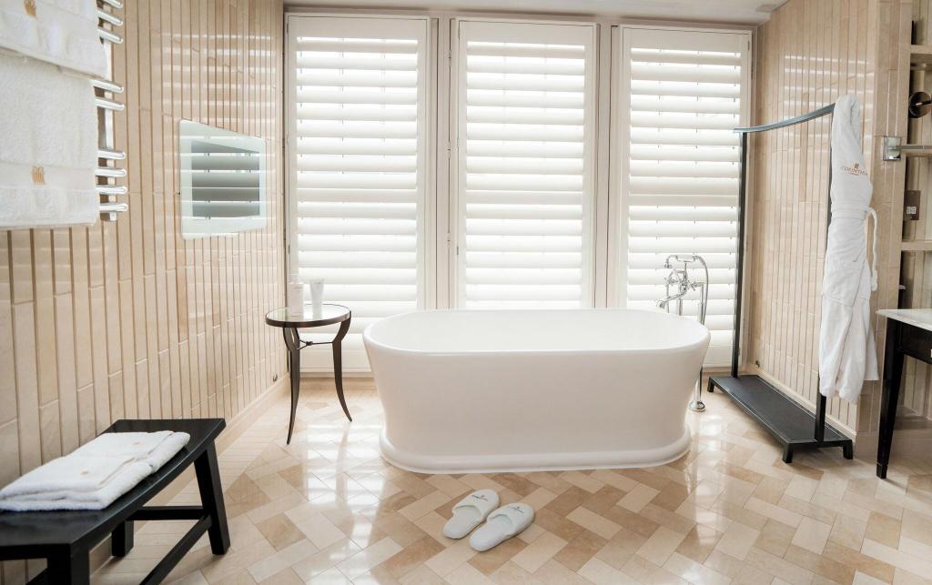 Imagem da galeria de Corinthia London
