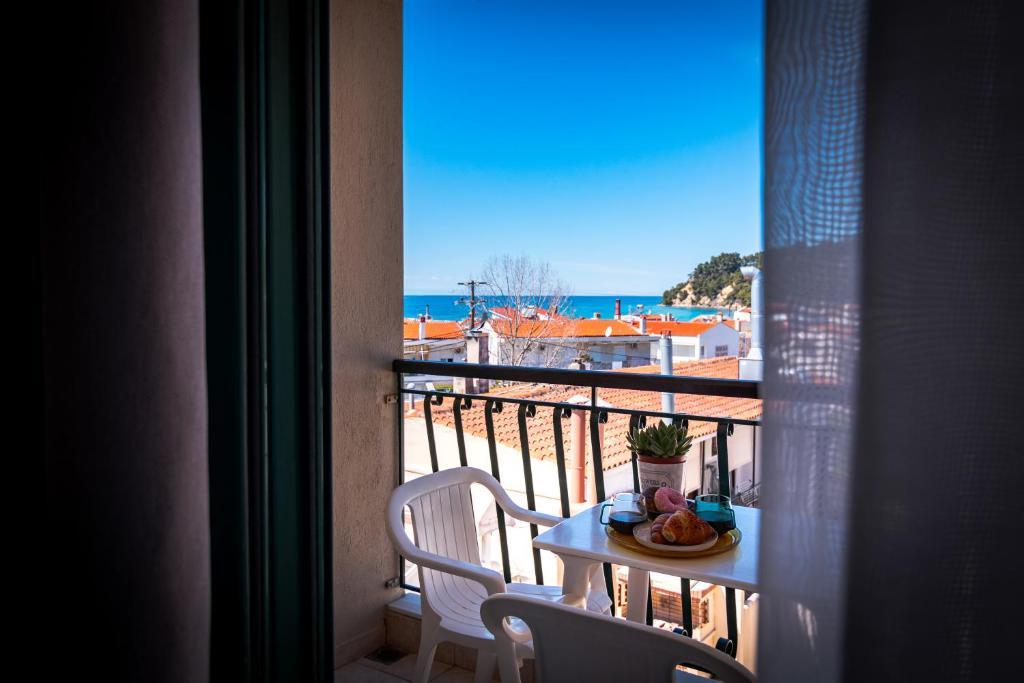Samel Hotel