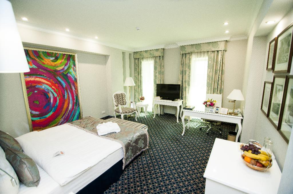 Kazzhol Hotel Astana