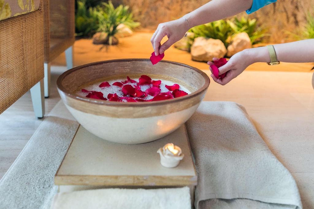 Hotel Andaz Capital Gate Abu Dhabi, By Hyatt, Vereinigte Arabische Emirate, Abu Dhabi. Großes 1