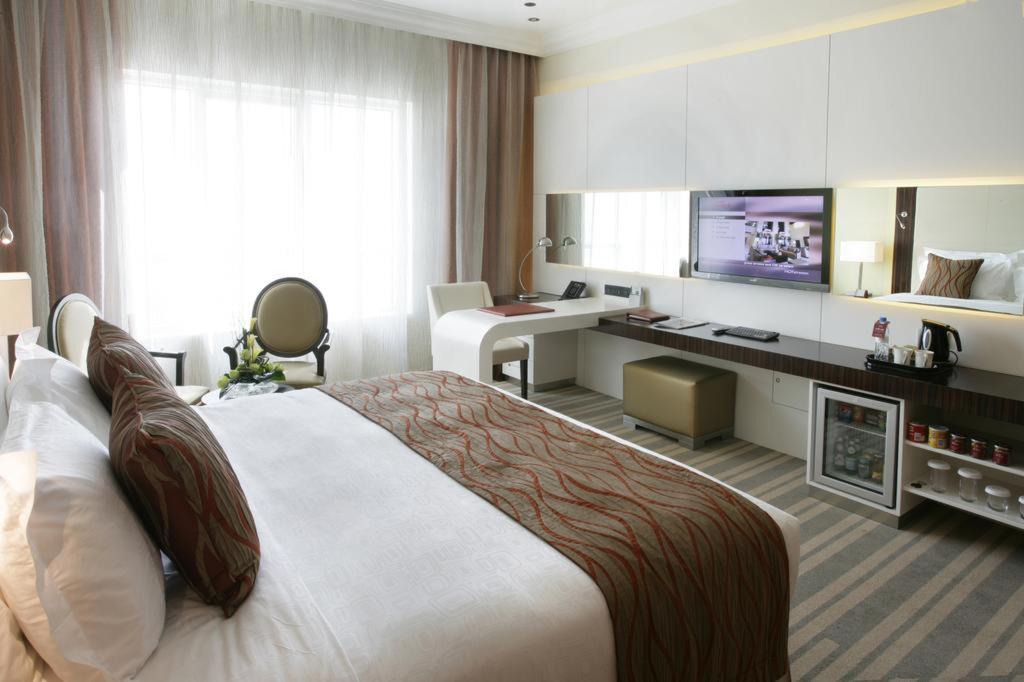 hotel-thumb
