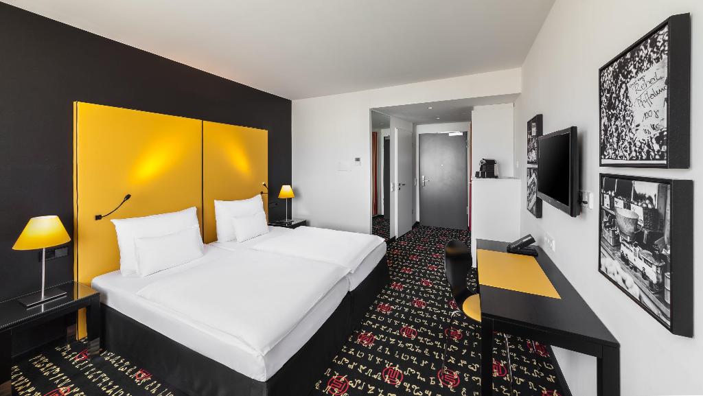 hotel-thumb