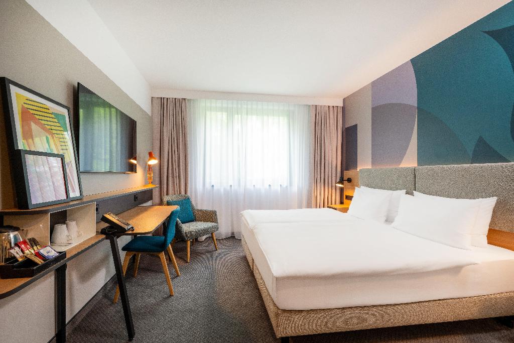 hotel-thumb