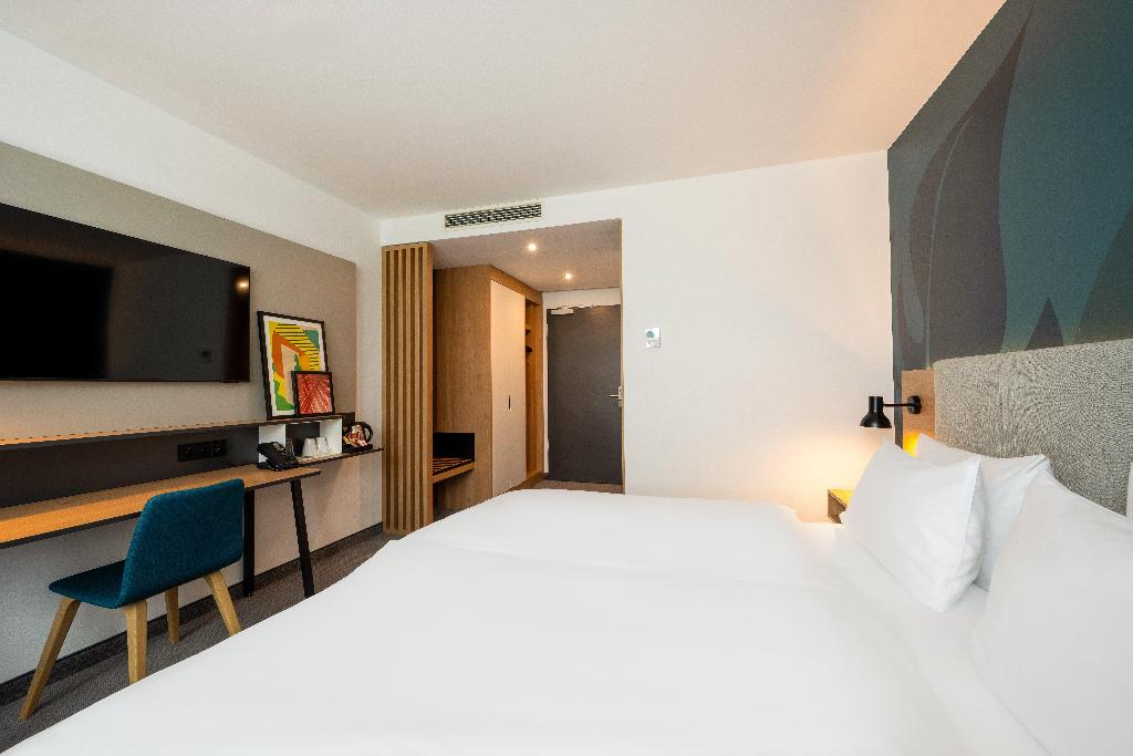 hotel-thumb