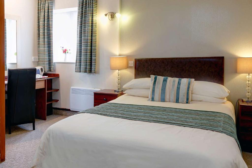 Best Western The Compass Inn