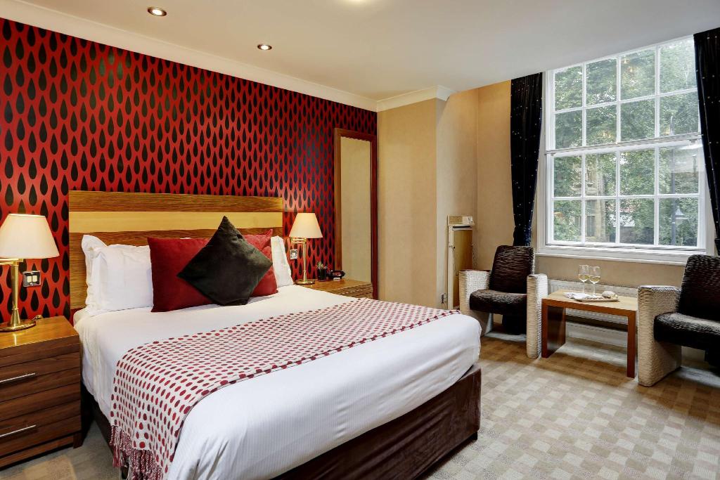 Dean Court Hotel