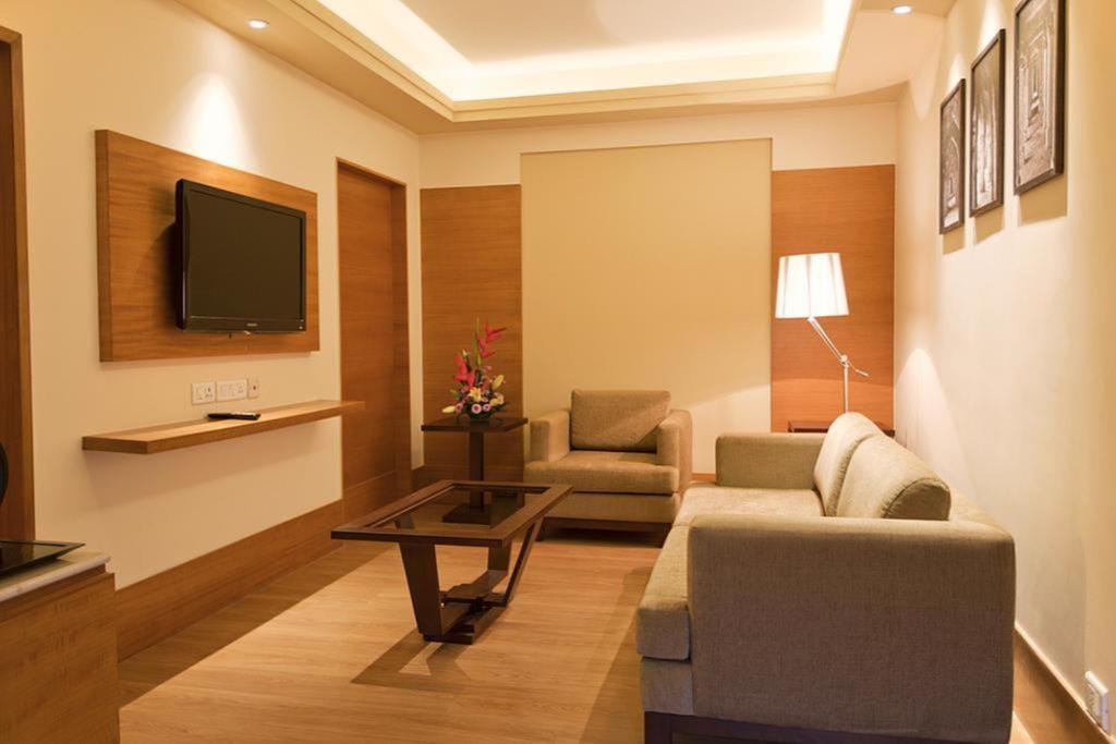 Radisson Blu Hotel Chennai City Centre