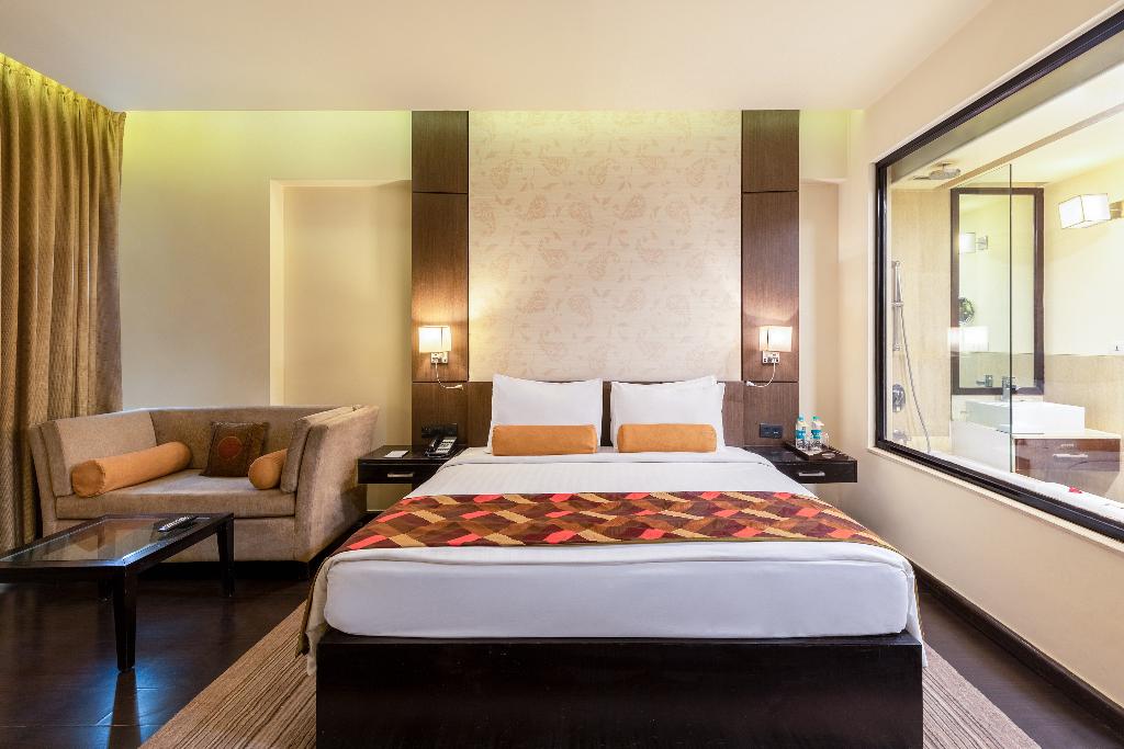 Sunday Hotel Jaipur