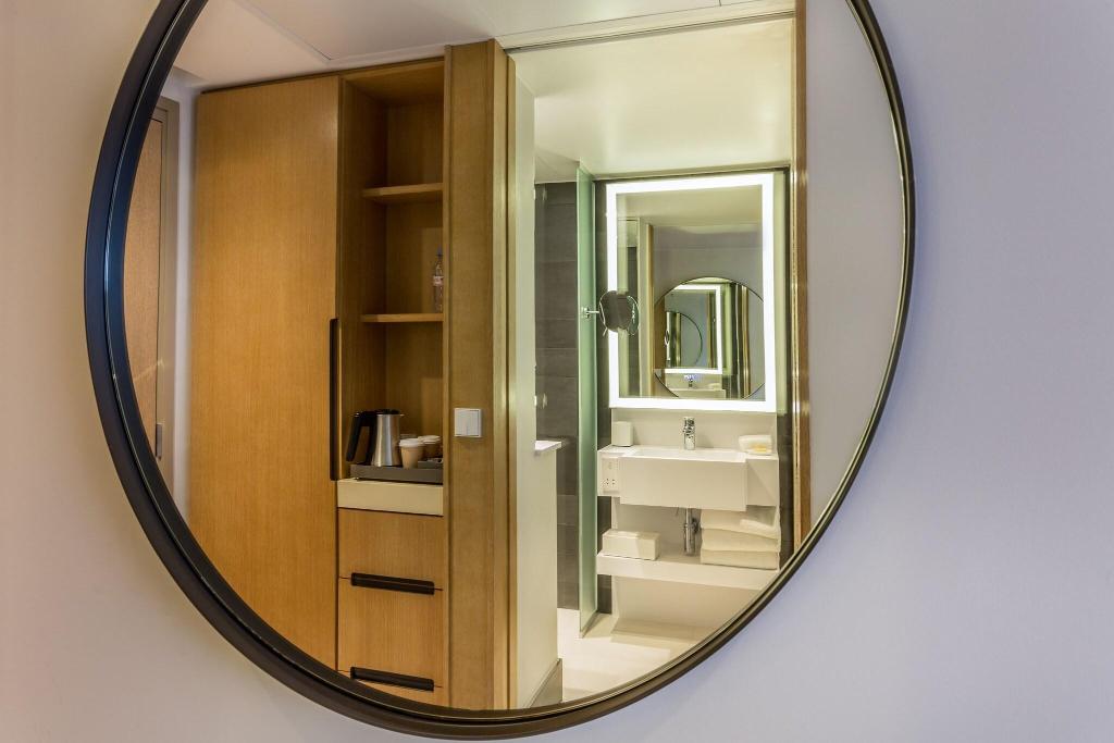 Hyatt Regency Paris Etoile