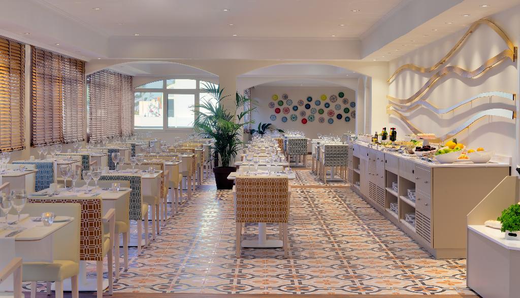Hotel H10 OCEAN DUNAS, Spanien, Corralejo. Großes 2