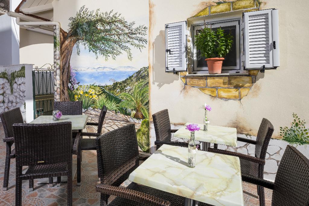 Hotel Bella Vista Beach Hotel & Studios, Griechenland, Benitses (Korfu). Großes 49