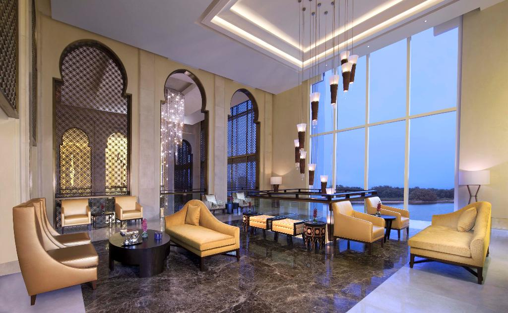 The Mangroves Abu Dhabi, LXR Hotels & Resorts - Lobby