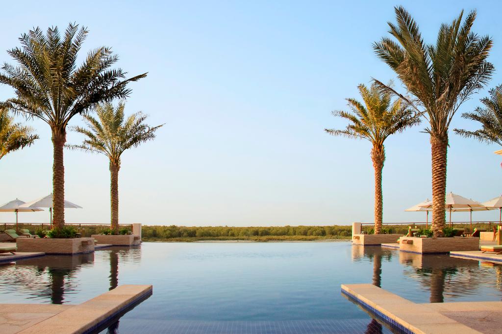 The Mangroves Abu Dhabi, LXR Hotels & Resorts - Pool