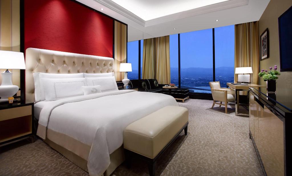 The Trans Luxury Hotel