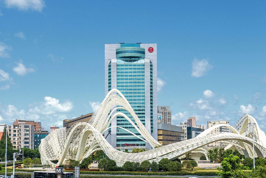 Ramada Plaza by Optics Valley Hotel Wuhan Wuchang