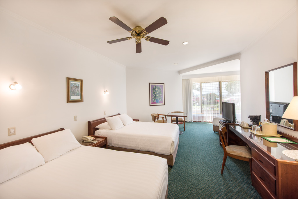 Hotel Bougainvillea