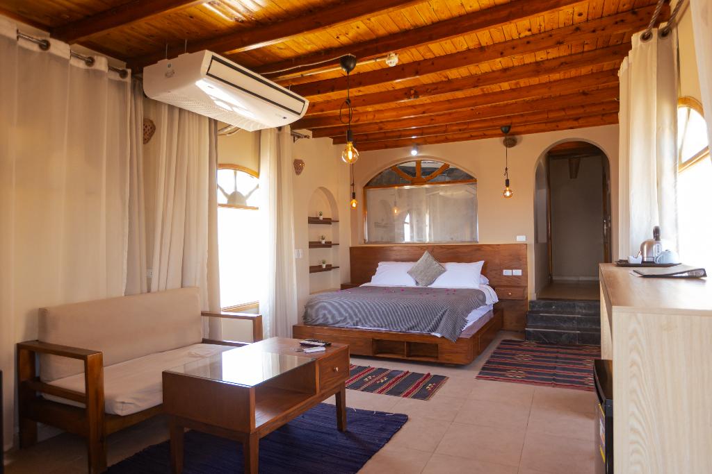 Bedouin Moon Hotel