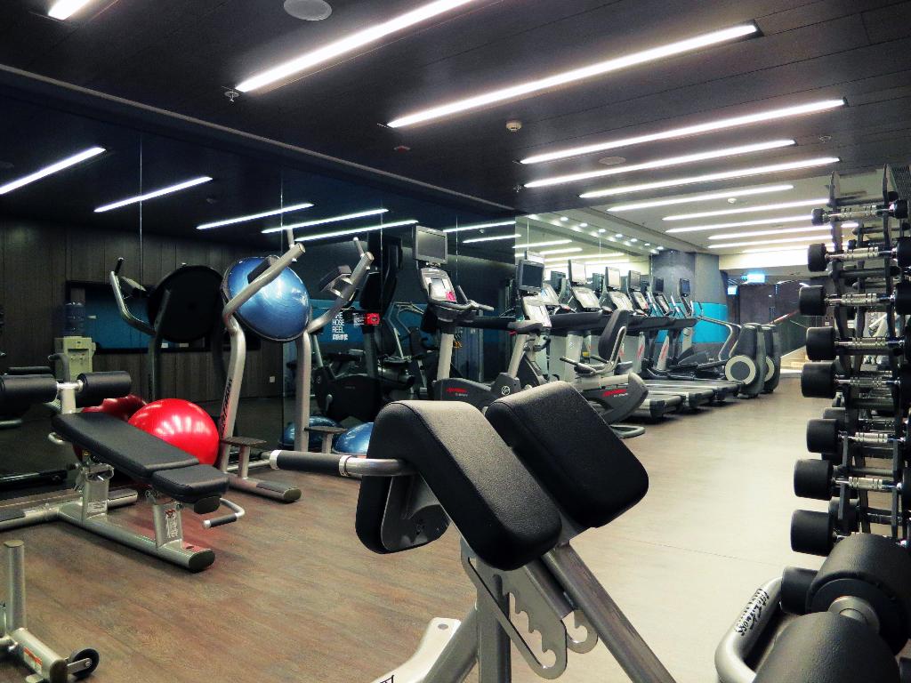Crowne Plaza Hong Kong Kowloon East By IHG - Sports and Entertainment