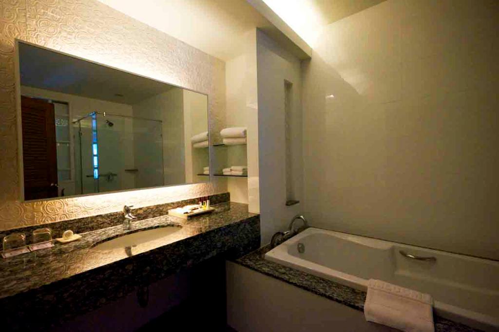 Welcome World Beach Resort & Spa