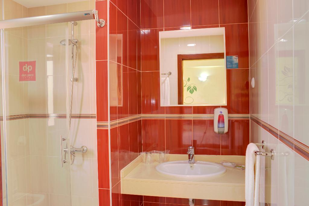 hotel-thumb