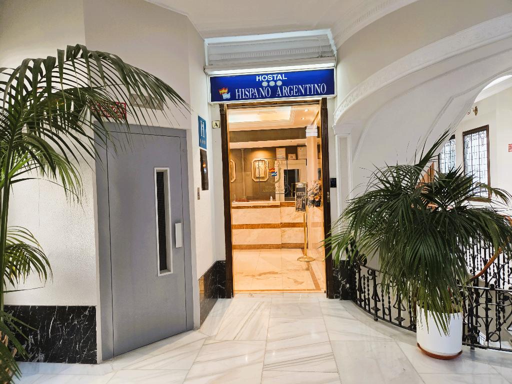 Hotel Hostal Hispano-Argentino Gran Via, Spanien, Madrid. Großes 25