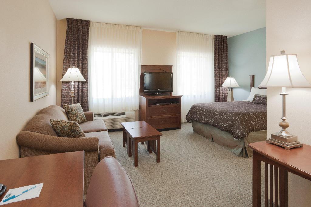 Homewood Suites by Hilton Lafayette-Airport