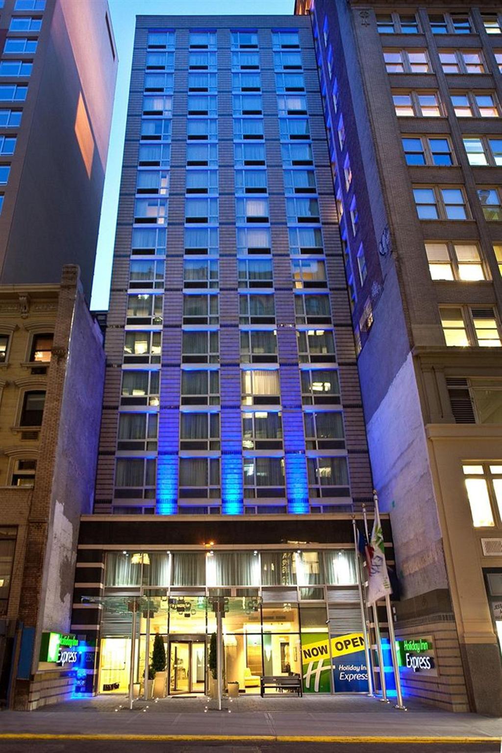 Holiday Inn Express Manhattan Times Square South photo 50