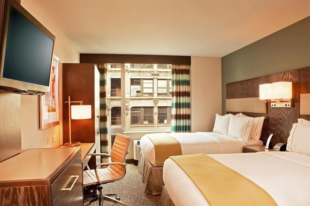 Holiday Inn Express Manhattan Times Square South photo 38