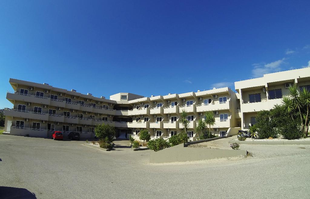 Hillside Studios & Apartments