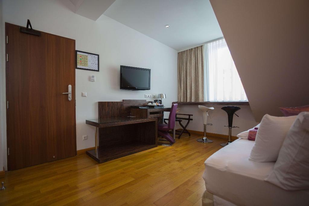 Best Western Plus Hotel Arcadia