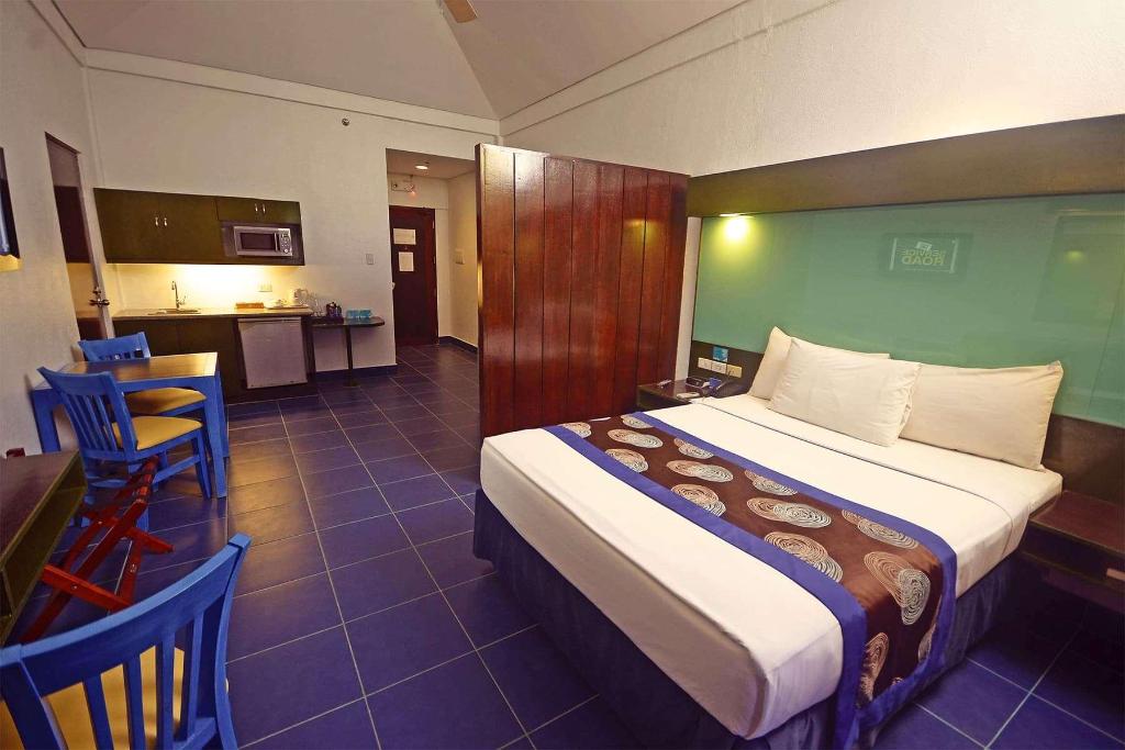 Microtel By Wyndham Puerto Princesa