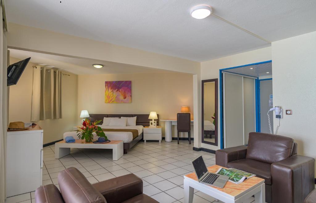 hotel-thumb