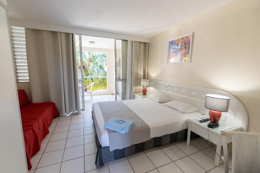 hotel-thumb