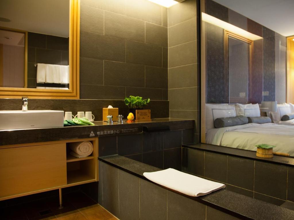 Evergreen Resort Hotel Jiaosi