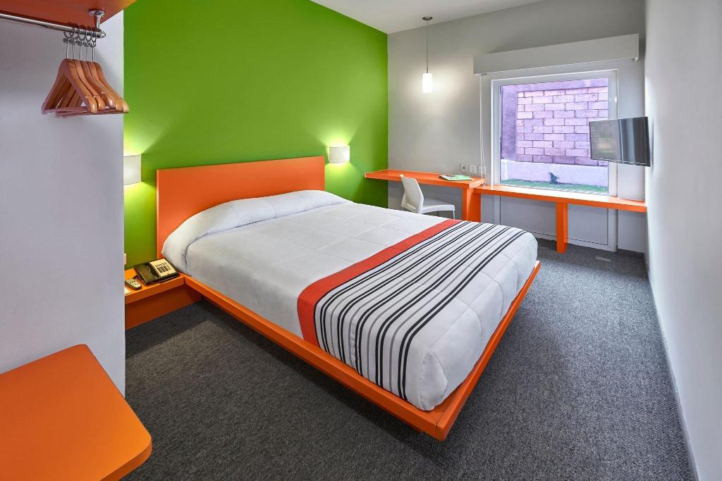 City Express Junior by Marriott Toluca Aeropuerto