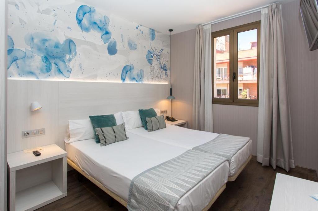 Hostal Opera Ramblas
