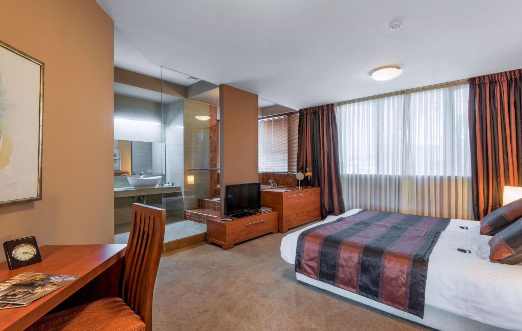 Arka Hotel